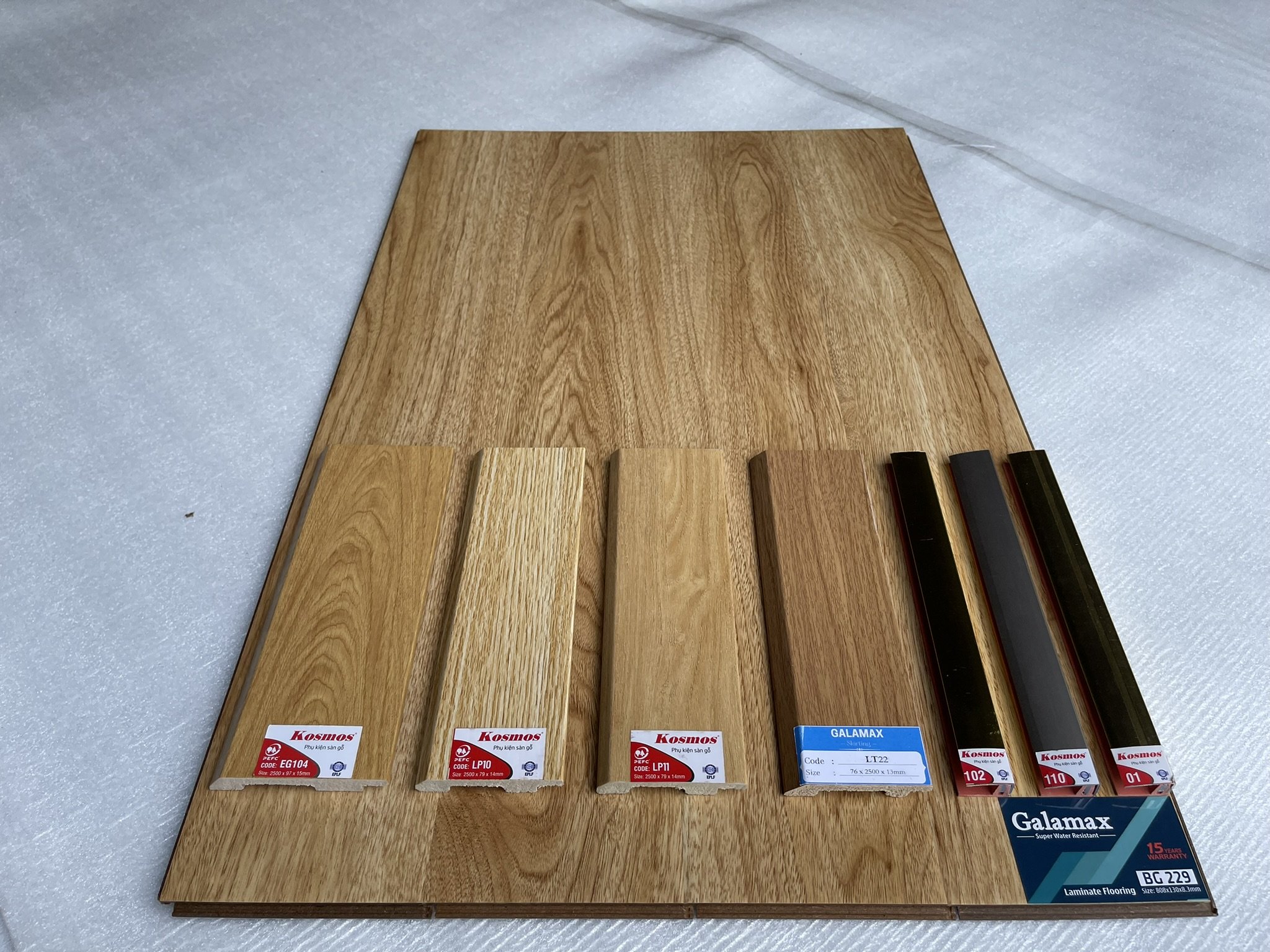 Sàn gỗ Galamax 8mm BG229